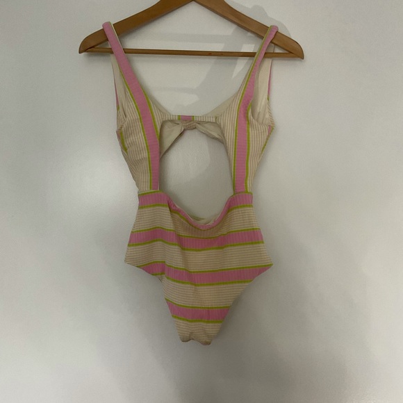 L*space Striped Kylie One Piece Swimsuit size S - Picture 10 of 11